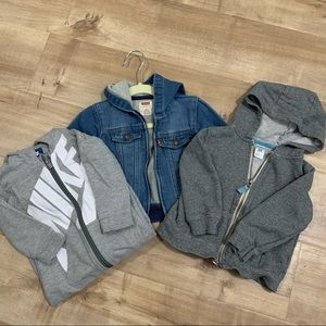 Bundle of clothes Nike, Levi’s, Carter’s 18-24mo